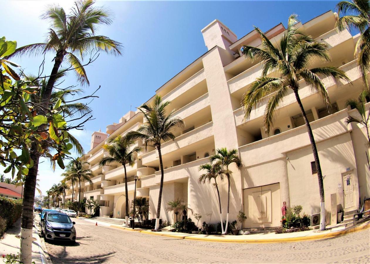 PORTOZUL HOTEL SUITES & SPA MANZANILLO 5* (Mexico) - from US$ 114 | BOOKED